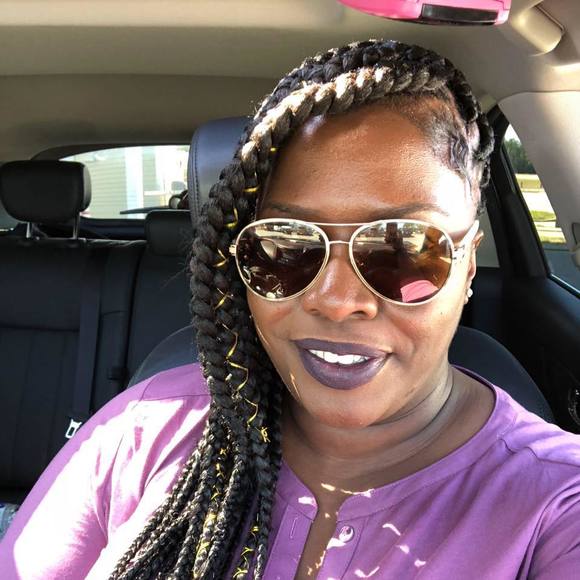 Meet your Posher, Shantel - Picture 1 of 1